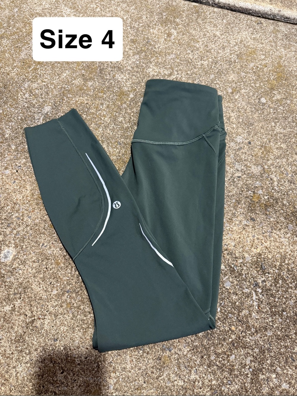 lululemon athleticaDark Green Athletic Leggings - Size 4